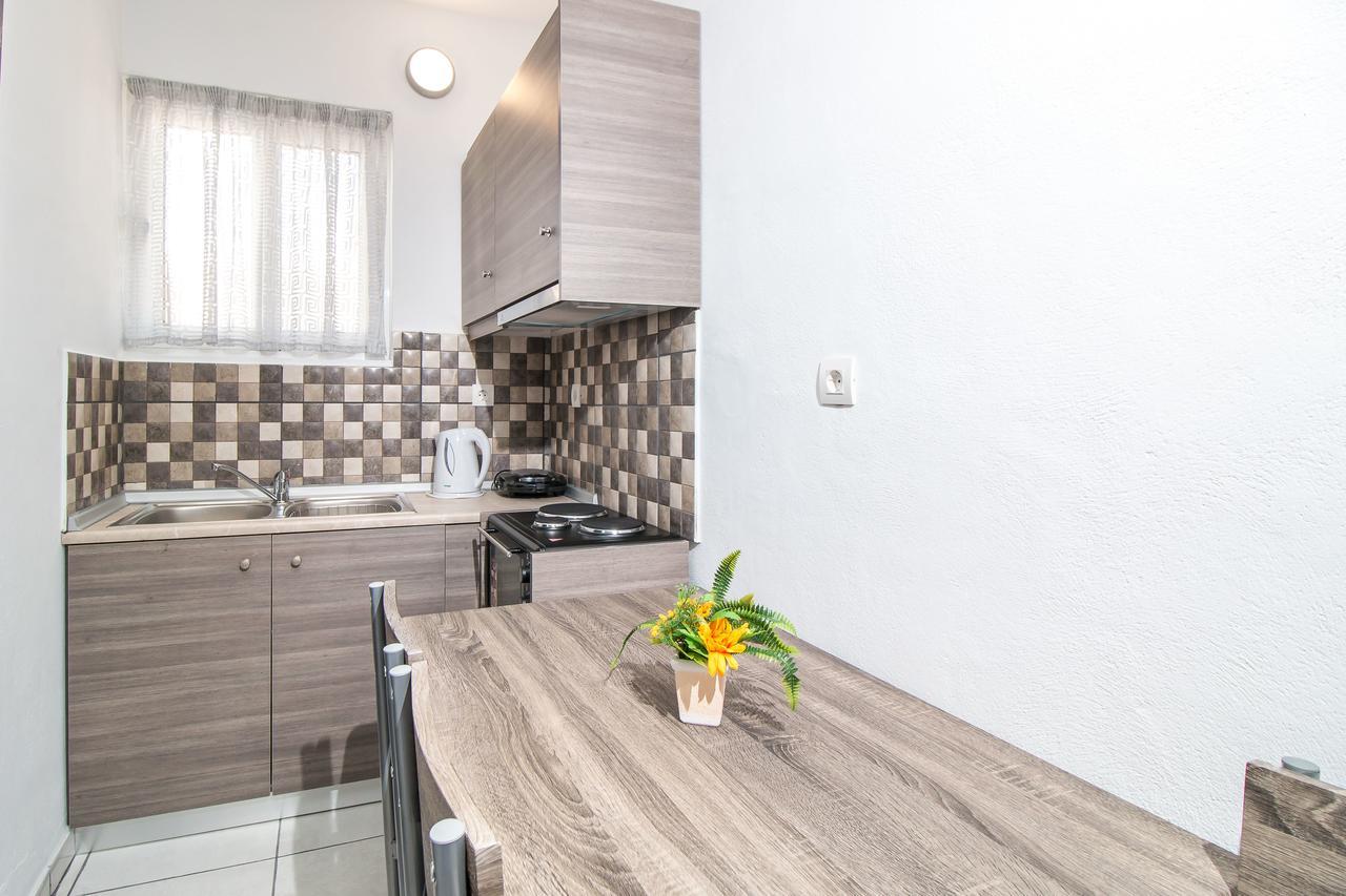 Toulas & Apts No2 Lejlighed *