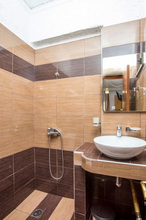 Toulas & Apts No2 Lejlighed Faliraki