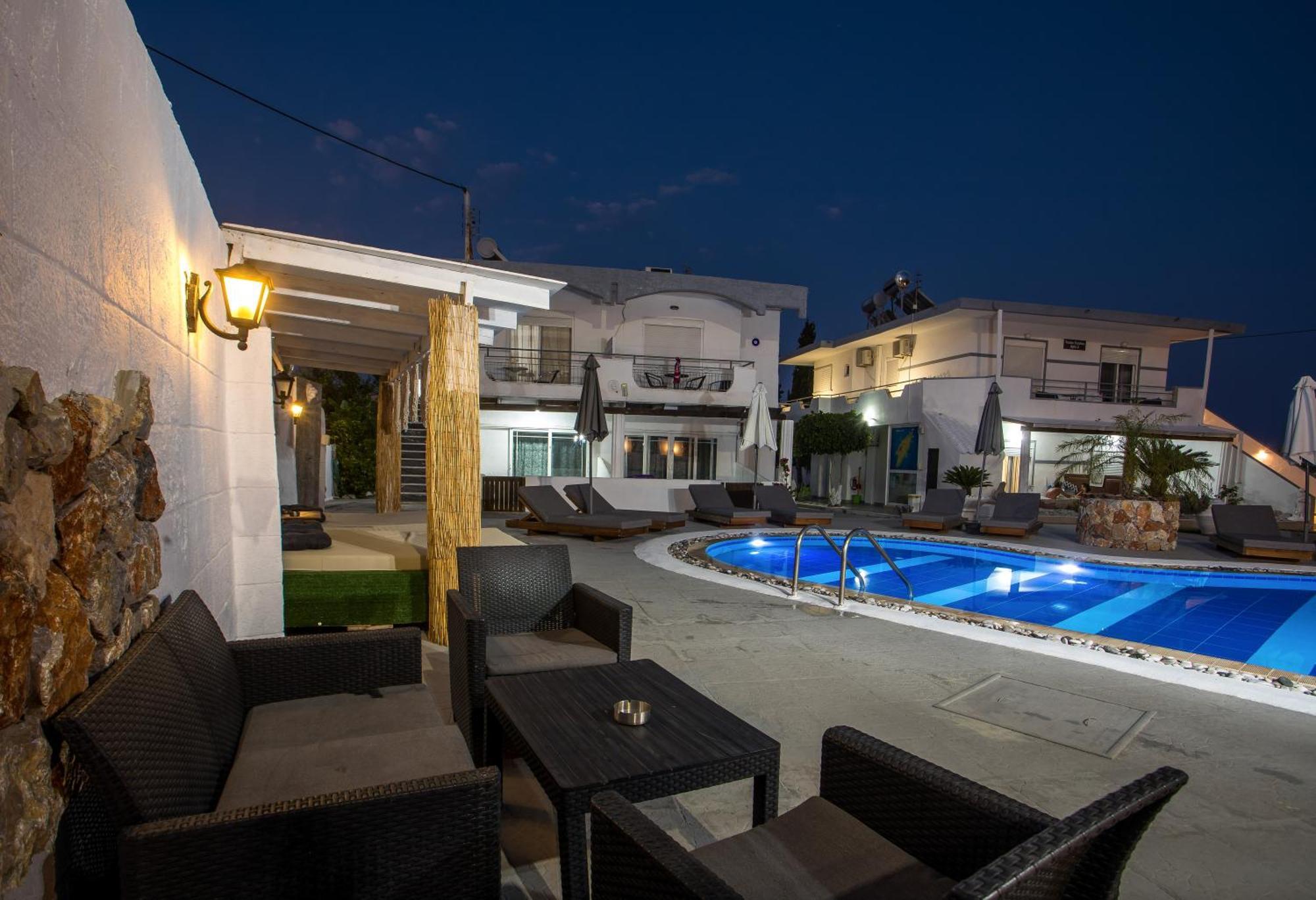 Apartment Toulas & Apts No2 *